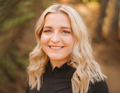 ANASTASIYA- Cacade Dental care