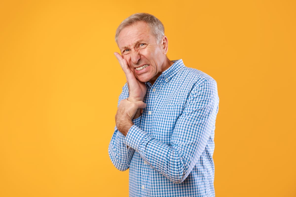 Tooth Extraction in Town and Country